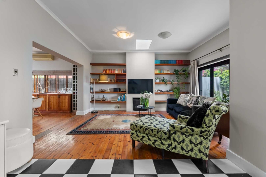 3 Bedroom Property for Sale in Gardens Western Cape